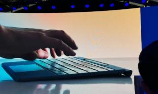 تكنولوجيا: مايكروسوفت تعيد تصميم لوحة مفاتيح Surface Pro Flex لأجهزة 2 في واحد #Build 2024
