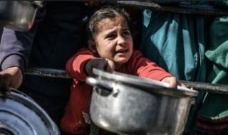 منظمة العمل ضد الجوع: الناجون من القصف فى غزة يموتون جوعا