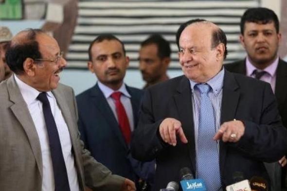 سياسي يمني : التحالف تعرض للغدر والخديعة ومؤامرة هي الأخطر من هذه القيادات في الشرعية (أسماء وتفاصيل صادمة)