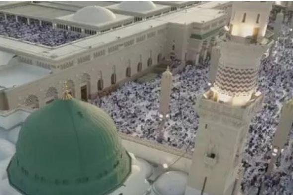 شاهد بالفيديو: مدينة رسول الله تنتفض في وجه تركي آل الشيخ وخطبة نارية بـ "المسجد النبوي" تتهمه بمحاربة الله وتسويق الانحلال في السعودية(فيديو جريء جدا )