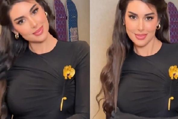 هذا سعر فستان ياسمين صبري الذي تألقت به في موسم الرياض .. من تصميم سعودي!