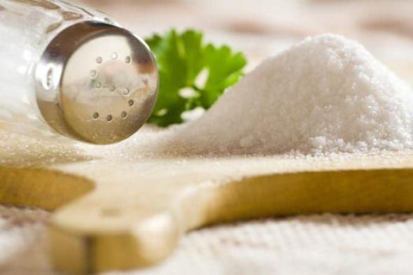 دراسة طبية: كلما زادت كمية الملح في الطعام زاد خطر الاصابة بمرض الكلى المزمن