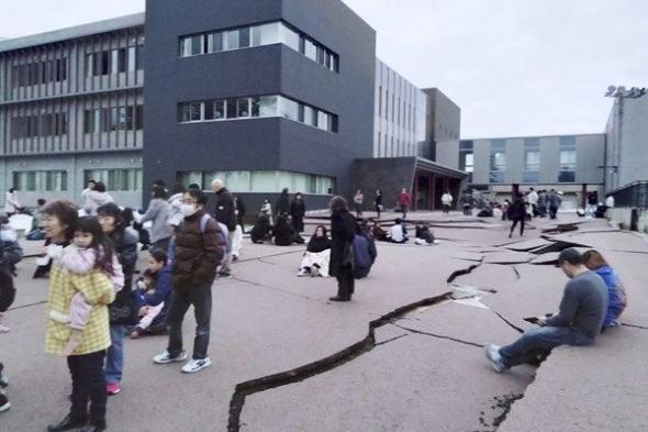 زلزال قوي يضرب وسط اليابان وتحذيرات من تسونامي