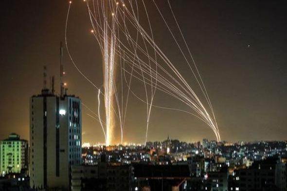 إسرائيل تستقبل العام الجديد بصواريخ المُقاومة الفلسطينية في سماء تل أبيب