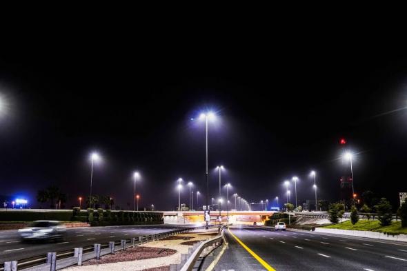 الامارات | "طرق دبي" ترسي عقد مشروع إنارة طرق في 40 منطقة بتكلفة 278 مليون درهم