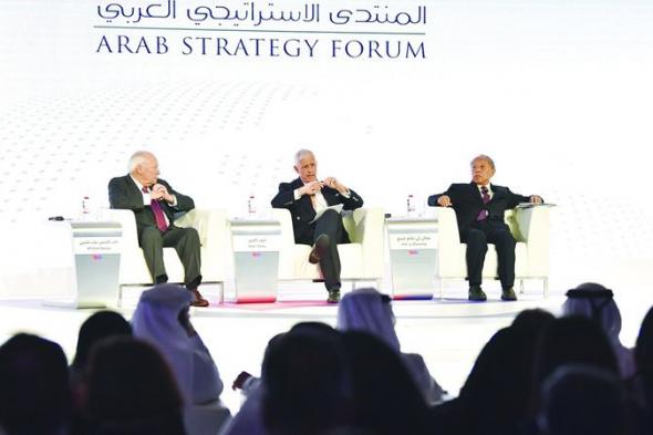 الامارات | المنتدى الاستراتيجي العربي يصدر تقرير "5 دوافع للمخاطر والفرص في العالم العربي خلال السنوات الـ5 المقبلة"