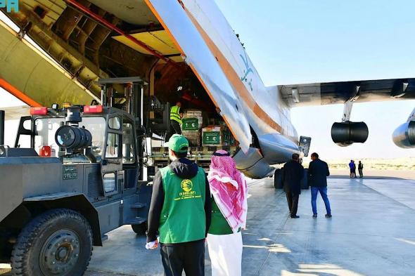 وصول الطائرة السعودية الـ 38 لإغاثة الشعب الفلسطيني في غزة