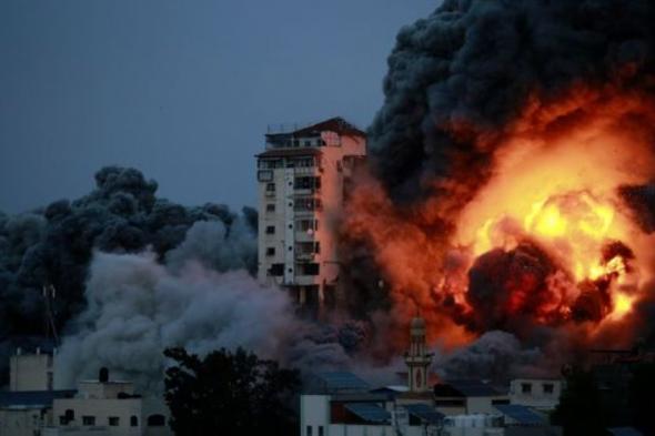 استشهاد 10 وإصابة العشرات في قصف إسرائيلي جديد وسط غزة