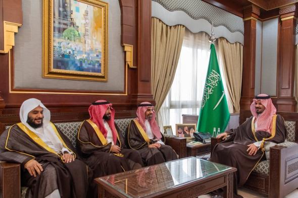 سلمان بن سلطان ينوّه باهتمام الدولة ودعمها للمشروعات العملاقة بمكة والمدينة المنورة