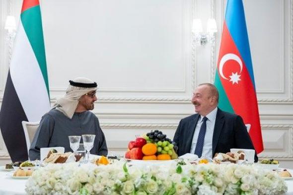 رئيس الدولة يحضر مأدبة عشاء أقامها الرئيس إلهام علييف تكريماً لسموه في إطار زيارته الرسمية إلى أذربيجان