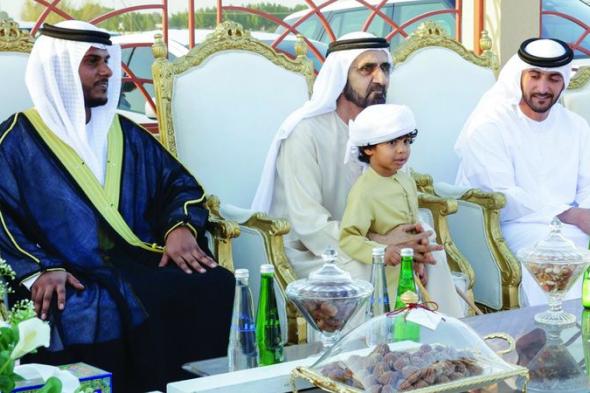 الامارات | محمد بن راشد يحضر أفراح المطيوعي والشدي في دبي