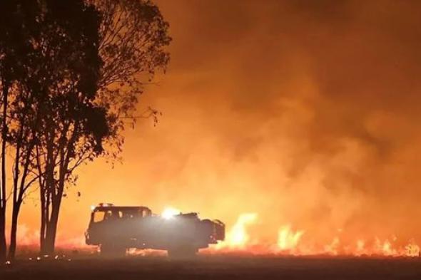 ولاية أسترالية تحث السكان على إخلاء منازلهم جراء حرائق الغابات