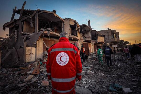 الهلال الأحمر الفلسطيني: انقطاع الاتصالات شلّ عمل الطواقم الطبية