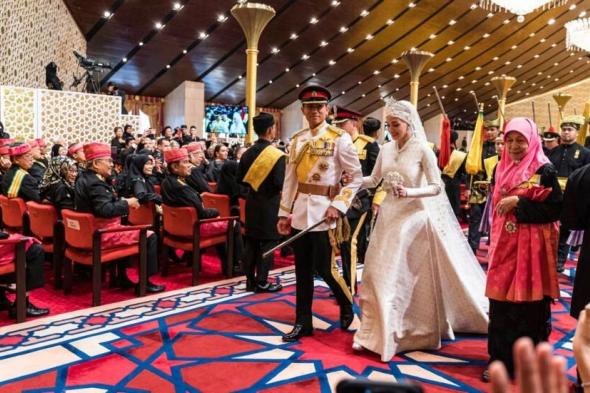 الامارات | قادة وملوك يحتفلون  بزفاف الأمير عبد المتين في بروناي