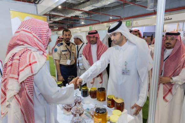 التوعية بالأسمدة العضوية في ورشة بمهرجان التسويق الزراعي في جدة
