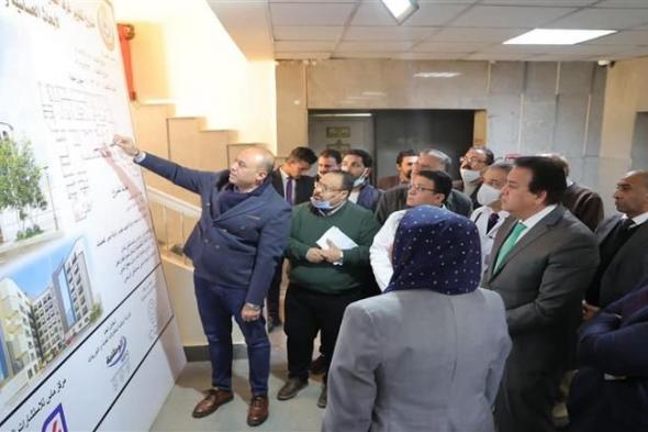 وزير الصحة يتفقد أعمال تطوير مستشفى صدر إمبابة