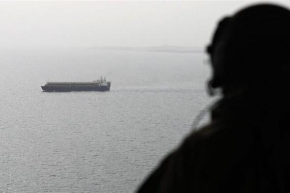 استهداف سفينة متجهة إلى الموانئ الإسرائيلية