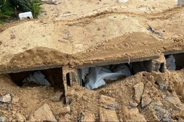 جيش الاحتلال الإسرائيلي يعترف بنبش القبور في غزة .. ما السبب؟