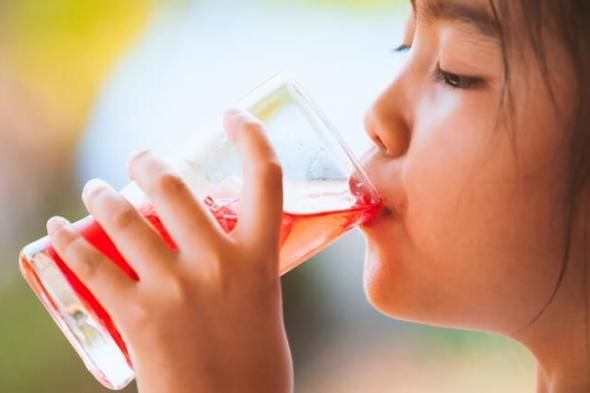 دراسة جديدة: هذه المشروبات ترفع خطر الإصابة بالأفكار الانتحارية لدى الأطفال