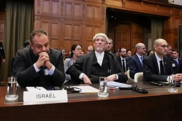 صحفي إسرائيلي يسخر من كذب محاميي بلاده أمام العدل الدولية