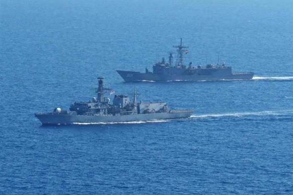 البحرية البريطانية: 4 طائرات مسيّرة اقتربت من سفينة أمريكية قرب اليمن