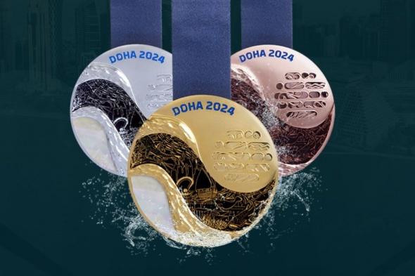 الامارات | ميداليات مونديال قطر المائي من الذهب والفضة والبرونز وأخشاب محامل تقليدية