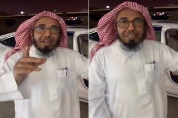 تراند اليوم : شاهد.. ردة فعل الشيخ " عبدالله المطلق " بعدما فاجأه شاب وطلب منه أن يمدحه