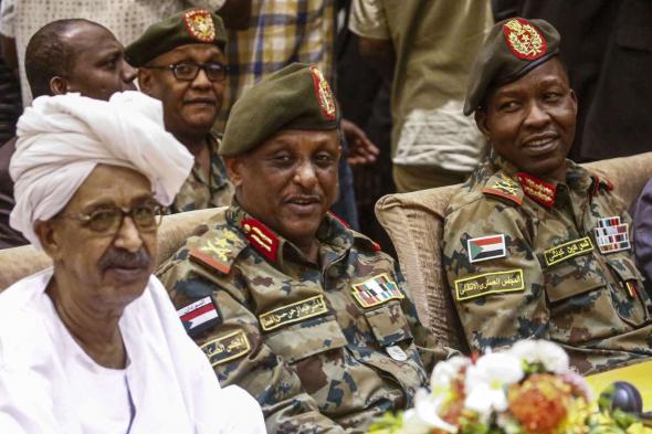 عضو "السيادة" السوداني: جنود الجيش في الخرطوم نحو 30 ألفا مقابل 160 ألفا للدعم السريع