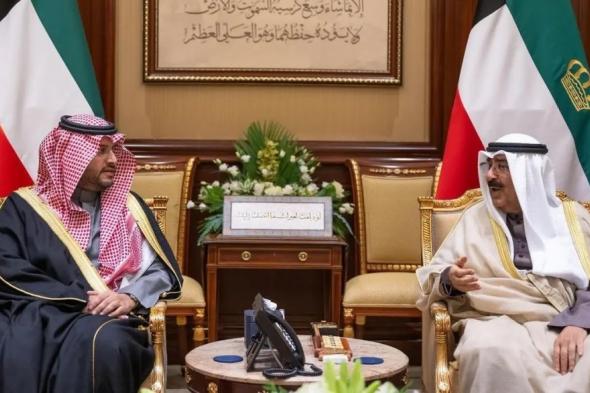 أمير الكويت يستقبل الأمير تركي بن محمد بن فهد ويستعرضان العلاقات الأخوية
