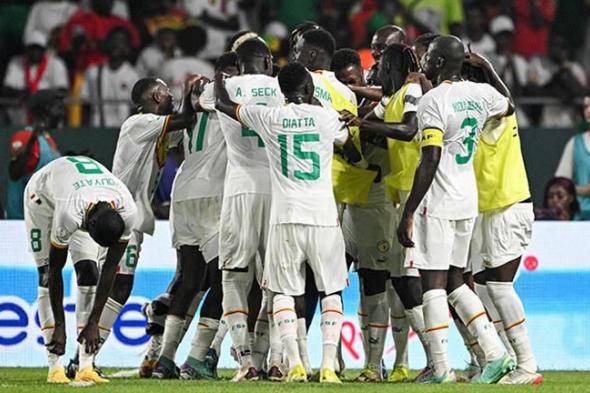 السنغال تفوز على غينيا بهدفين وتتأهل بالعلامة الكاملة