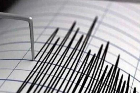 زلزال بقوة 5.9 درجات يضرب إقليم مالوكو في إندونيسيا