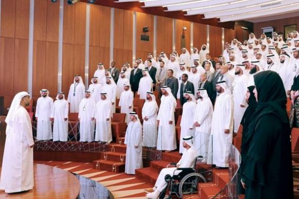 162 مأمور ضبط قضائي يؤدون اليمين القانونية أمام النائب العام لإمارة أبوظبي