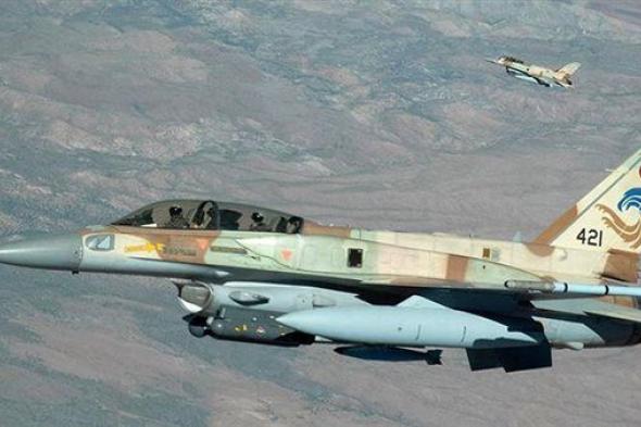 مقاتلات إسرائيلية تستهدف مواقع عسكرية لـ"حزب الله" جنوبي لبنان