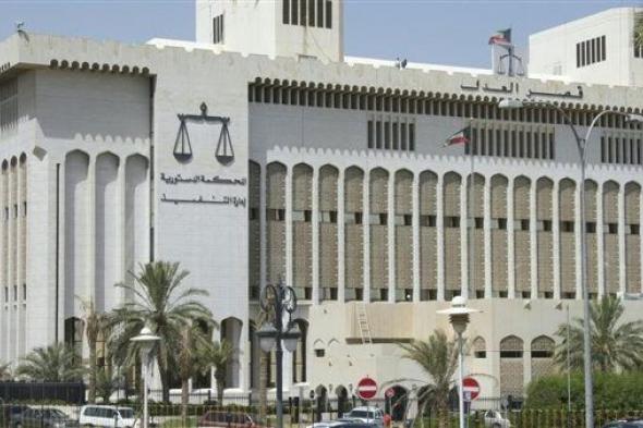 الكويت تحقق مع 4 وزراء سابقين بتهمة التعدي على المال العام
