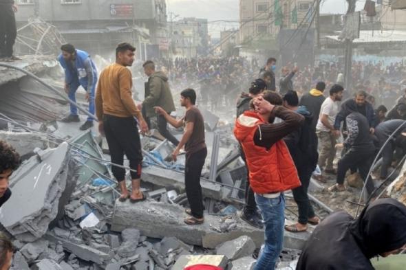 العدوان مستمر.. ارتفاع عدد شهداء قطاع غزة إلى 26637
