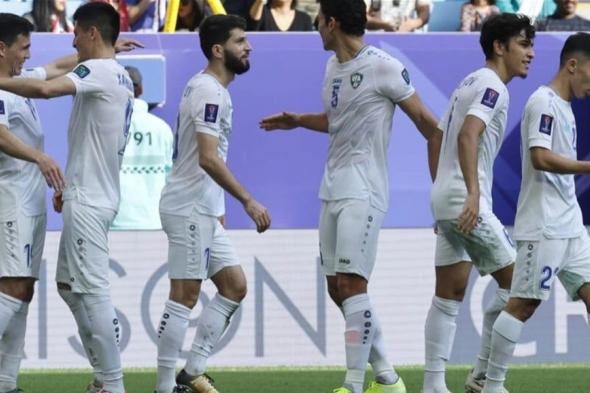 أوزبكستان تضرب موعداً مع قطر في ربع نهائي اسيا