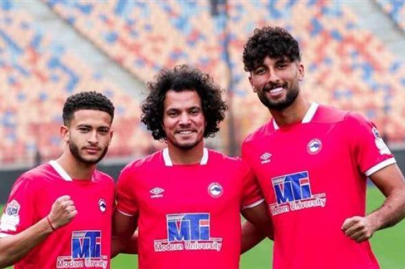 ناصر ماهر إلى الزمالك مقابل ضم الثلاثي عمرو السيسي وعبد الله محمد وعلي ياسر