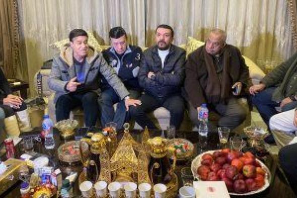 أعضاء مجلس إدارة نقابة الموسيقيين يرفضون استقالة مصطفى كامل بزيارة فى منزله