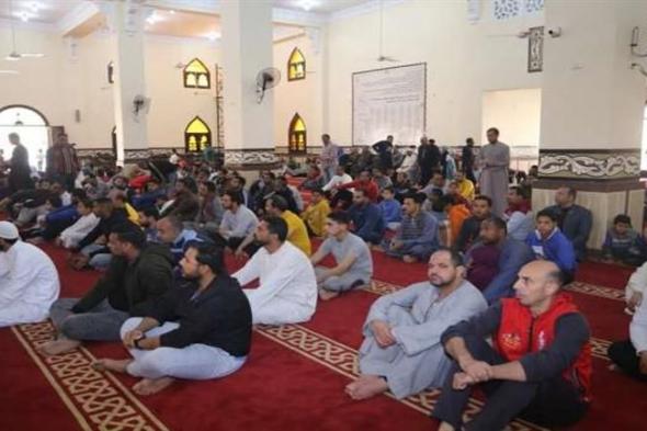 شعائر صلاة الجمعة من مسجد الشاطئ ببورسعيد - بث مباشر