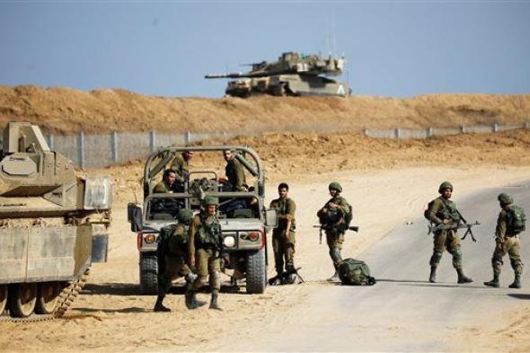 واشنطن بوست: الجيش الإسرائيلى ينسحب من مناطق واسعة شمال قطاع غزة