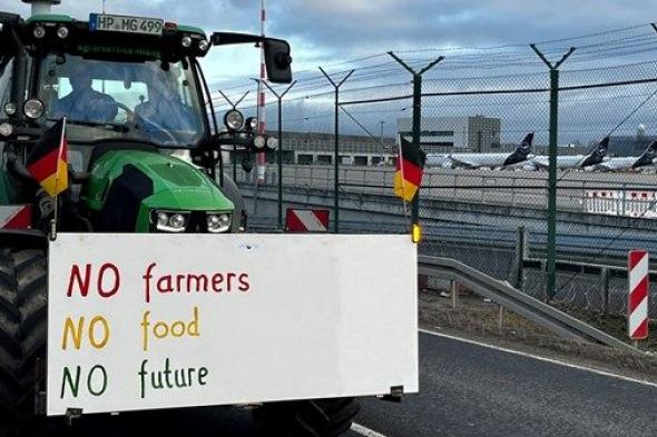 مزارعو ألمانيا يغلقون الطرق المؤدية إلى أكبر مطارات البلاد