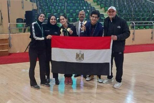 وزير الرياضة يُشيد بنتائج منتخب الريشة الطائر في البطولة العربية للبادمنتون بالسعودية