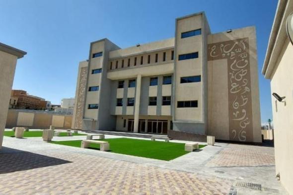 نائب أمير مكة المكرمة يُدشّن 6 مبانٍ تعليمية جديدة في الطائف