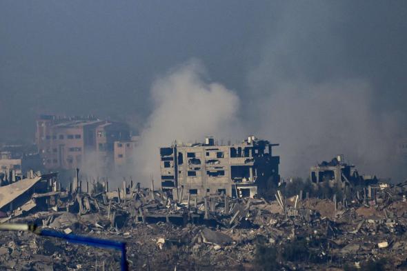 عباس لوزير الخارجية الفرنسي: لا يمكن اقتطاع شبر من أراضي غزة