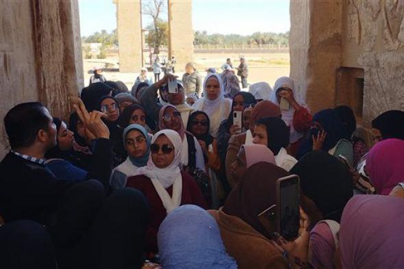 معبد هيبس يستقبل فتيات ملتقى أهل مصر للمحافظات الحدودية بالوادى الجديد