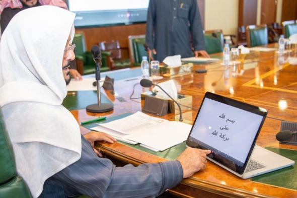 وزير الشؤون الإسلامية يدشن المخيم الدعوي بمحافظة شقراء