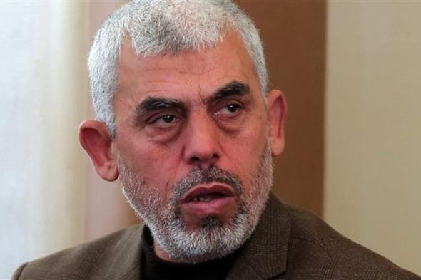 صحيفة إسرائيلية: انقطاع الاتصال بين السنوار وقيادة "حماس" في الخارج