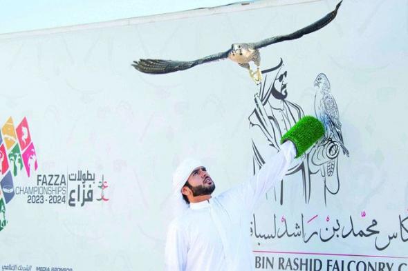 الامارات | «كأس محمد بن راشد لسباقات الصقور» تشهد كسر حاجز الـ 17 ثانية
