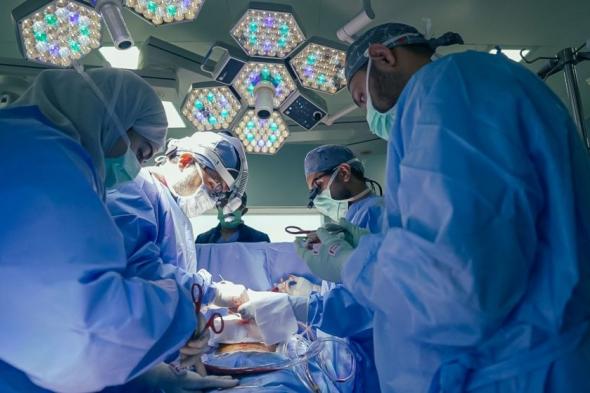 مكة.. 3 إجراءات طبية في عملية قلب مفتوح لإنقاذ حياة سبعينية
