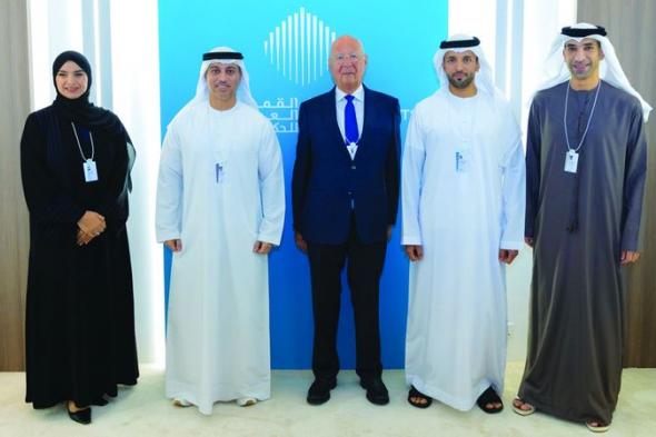 الامارات | كلاوس شواب يشيد بدور الإمارات في تحسين حياة الشعوب وتعزيز السلام العالمي